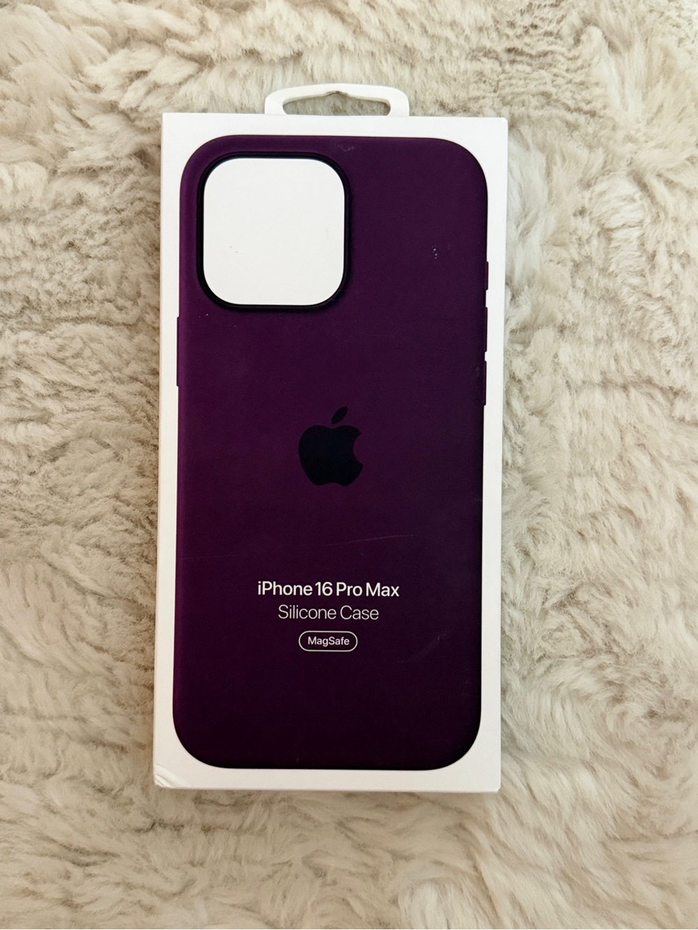 NIB Apple Silicone Case with MagSafe for iPhone 16 Pro Max, Color:Plum